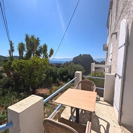 阿祖尔酒店 3* 勒拉旺杜