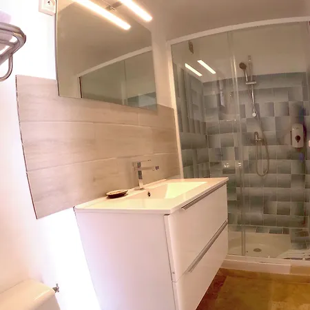 Hotel Azur 3*