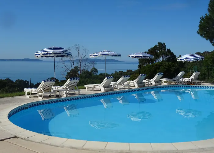 Azur 3*