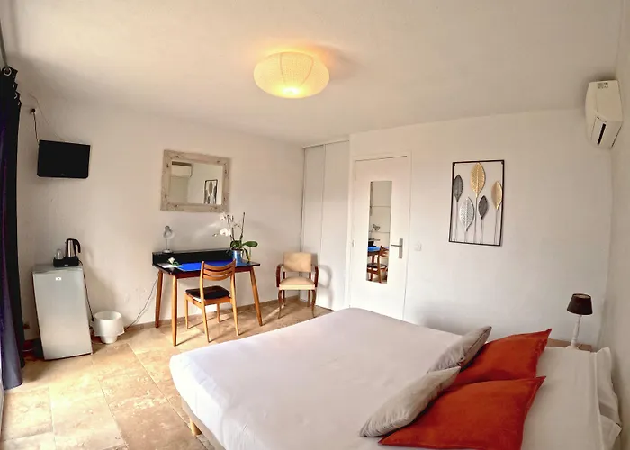 Szálloda Azur 3*