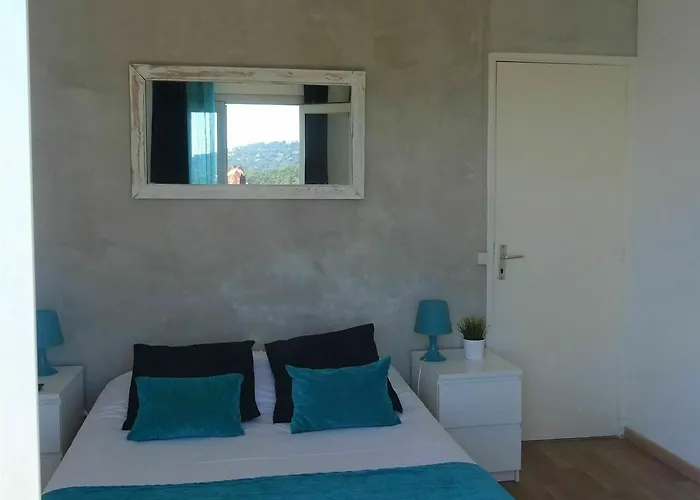 Azur 3* Le Lavandou